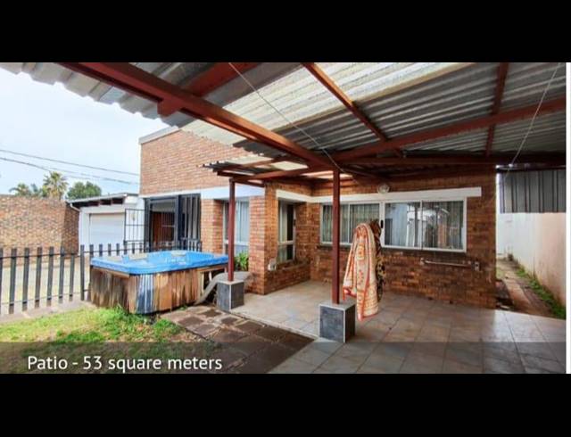4 BEDROOM HOUSE FOR SALE IN PRIMROSE